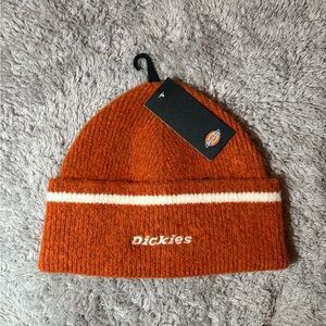 Dickies Rust Knit Beanie